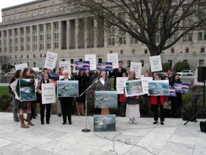On March 30, 2004, in front of the U.S. Department of the Interior, Joan Mulhern of Earthjustice (at the podium) opens a press conference she arranged. Among the speakers where OVEC organizer Maria Gunnoe, Coal River Mountain Watch’s Mary Miller, West Virginia Highland Conservancy’s Cindy Rank and Robert Kennedy, Jr.